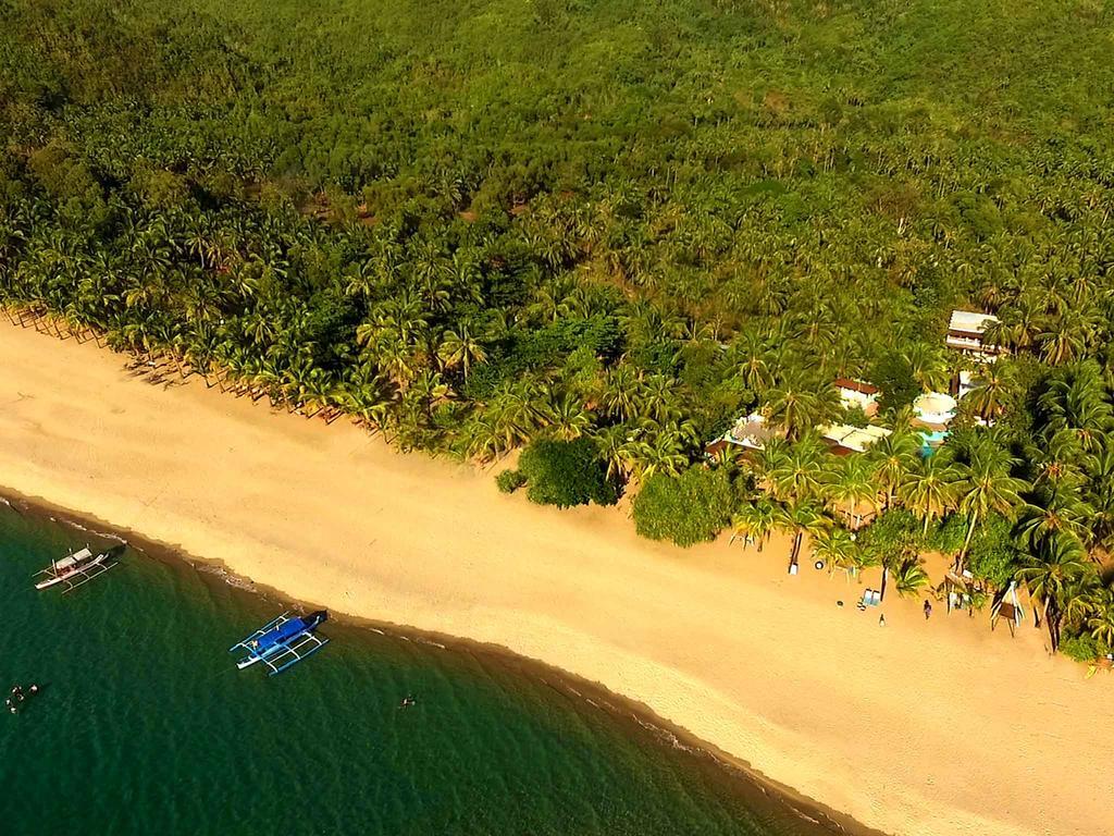 Takatuka Beach Resort Sipalay Exterior photo